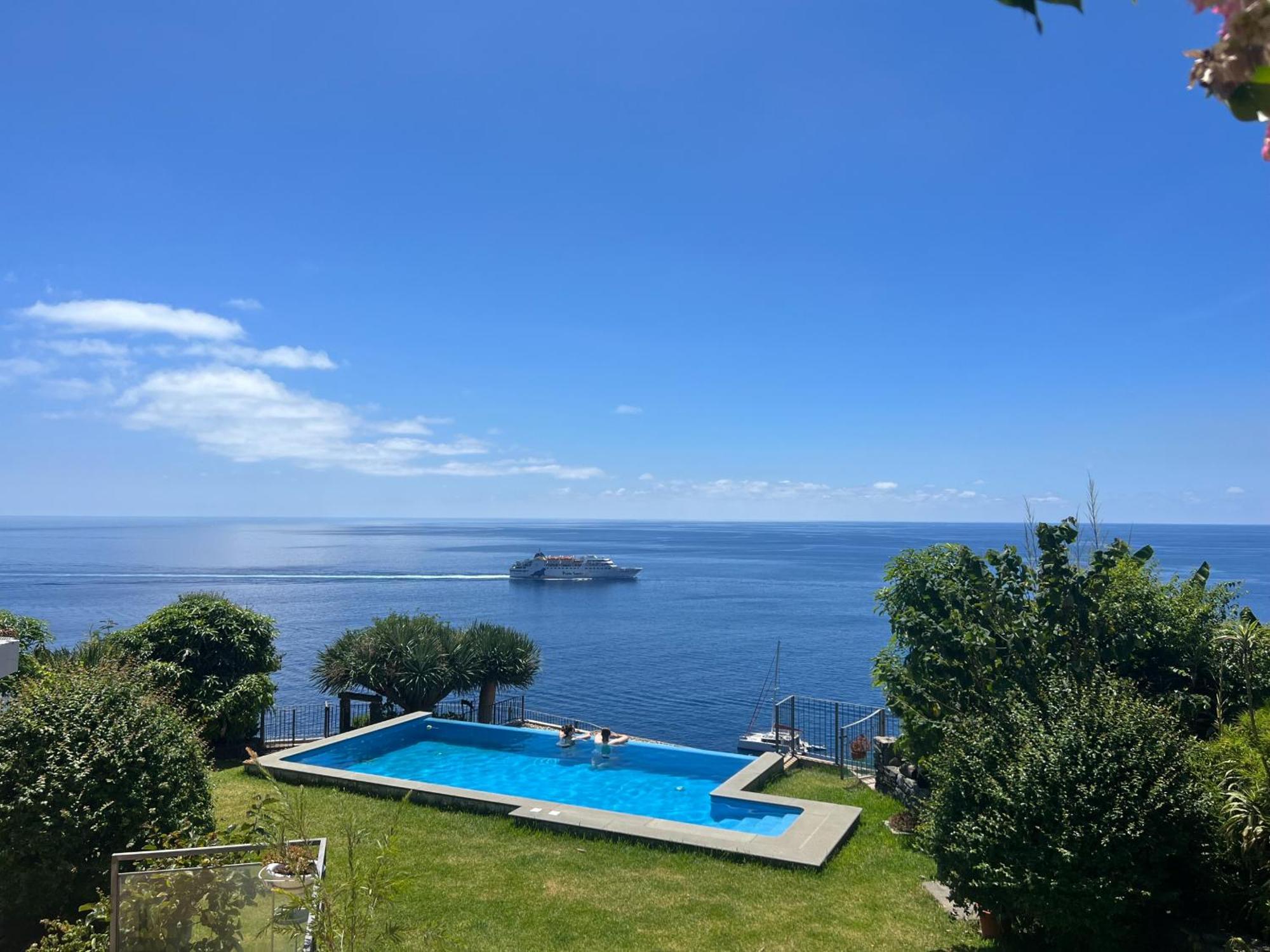 Irlandas Villa Funchal Seaside Villas Exterior photo